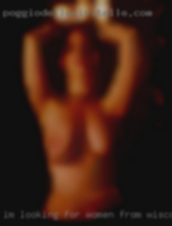 I'm looking for a fwb/ women from Wisconsin casual ns fun.