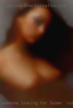 Someone looking for fun and 3some in Colorado Springs pleasure.